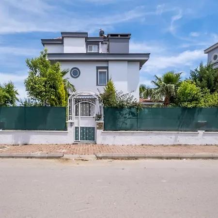 וילה Villa Yildiz