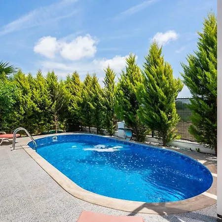 וילה Villa Yildiz באלאק