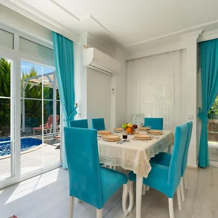 Villa Yildiz بيليك